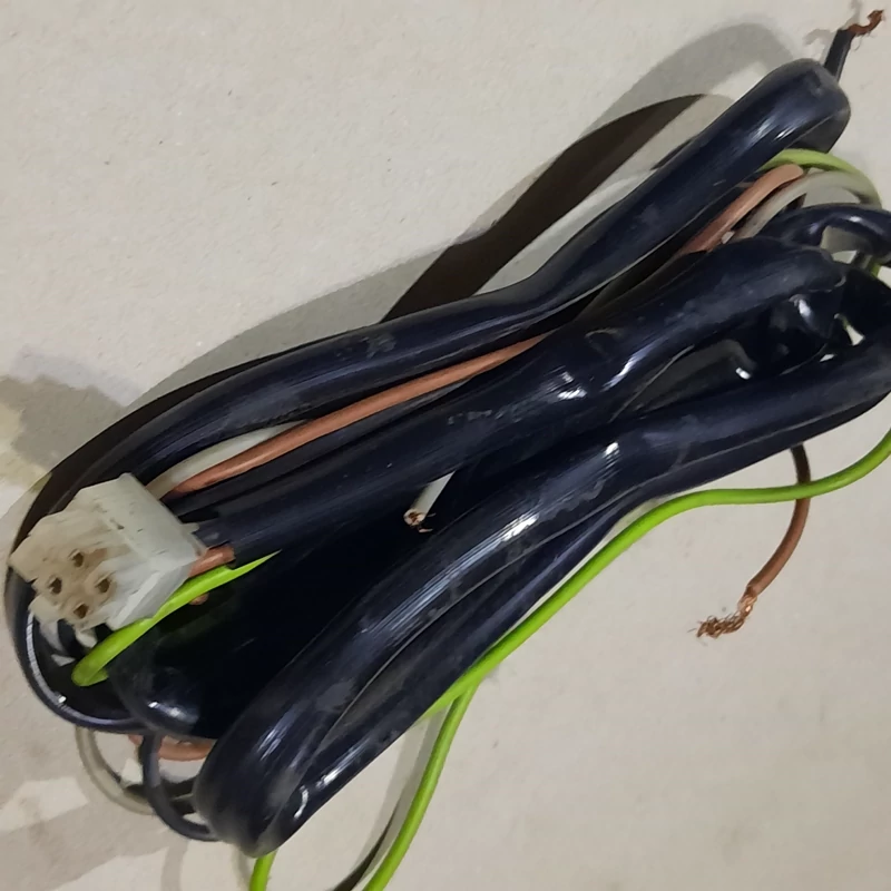 دسته سیم کلید گاز وبنزین خودرو 4 سیم سوکت 6 سیم